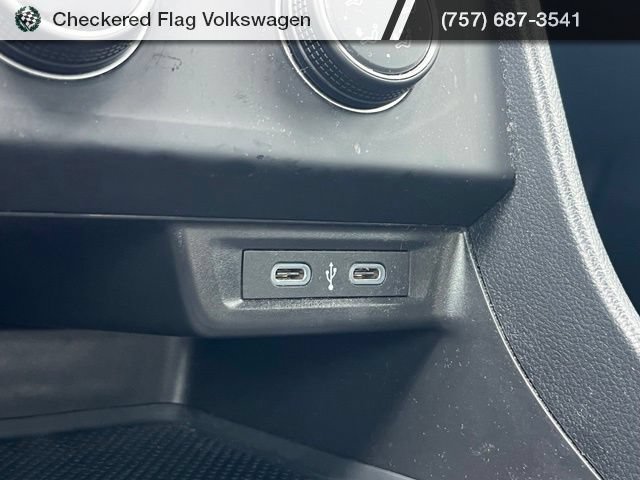 Used 2024 Volkswagen Jetta Sport FWD image 39