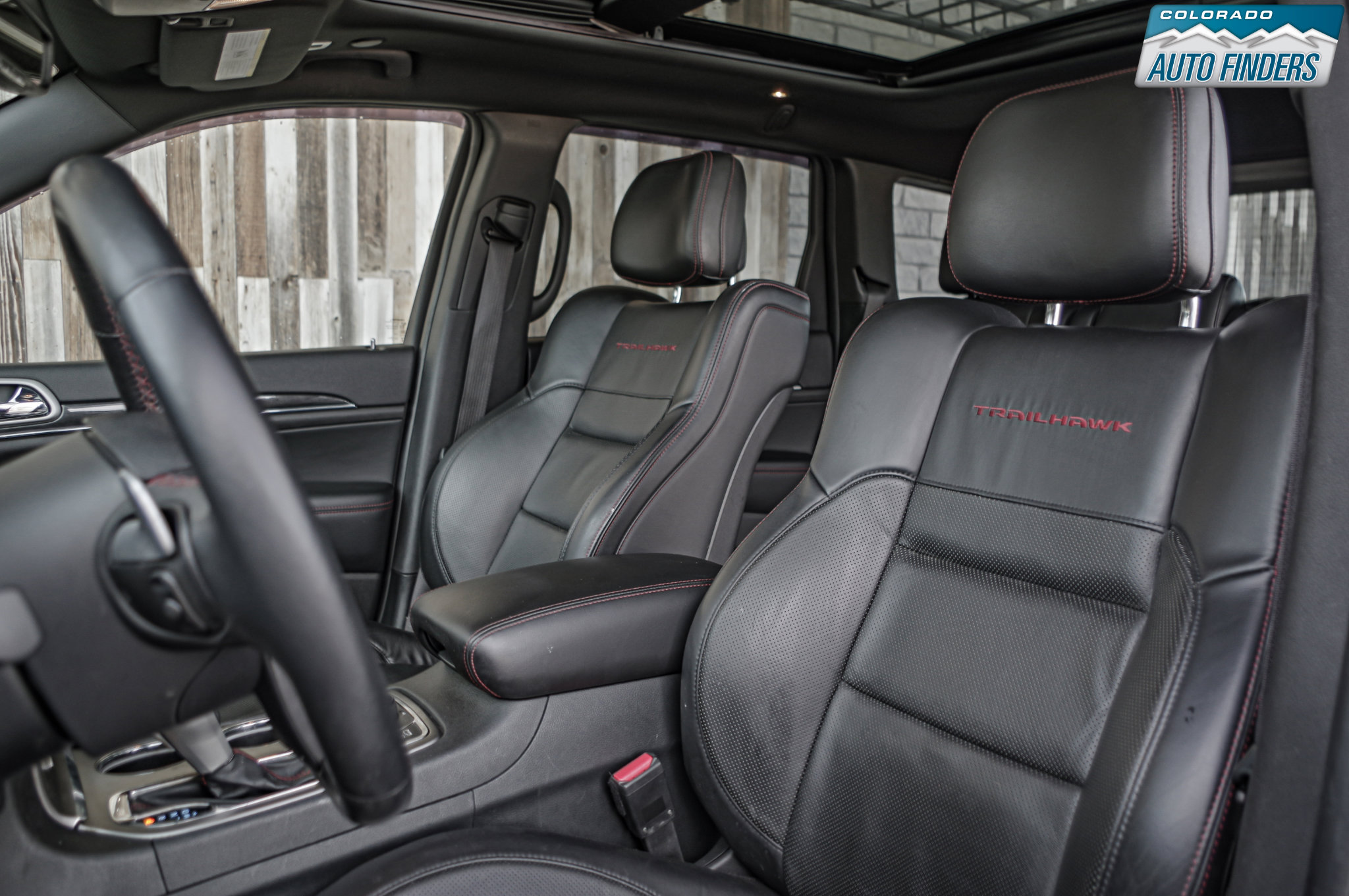 Used 2018 Jeep Grand Cherokee Trailhawk w/ Trailhawk Luxury Group image 13