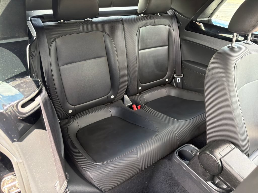 Used 2013 Volkswagen Beetle 2.5 FWD image 33