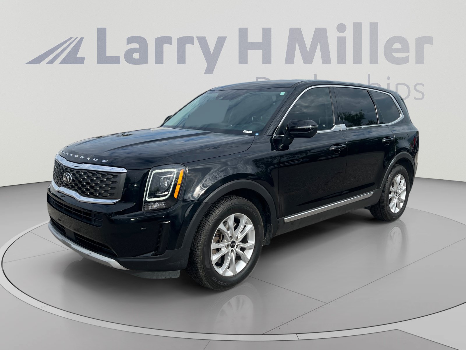 Used 2020 Kia Telluride LX FWD image 1