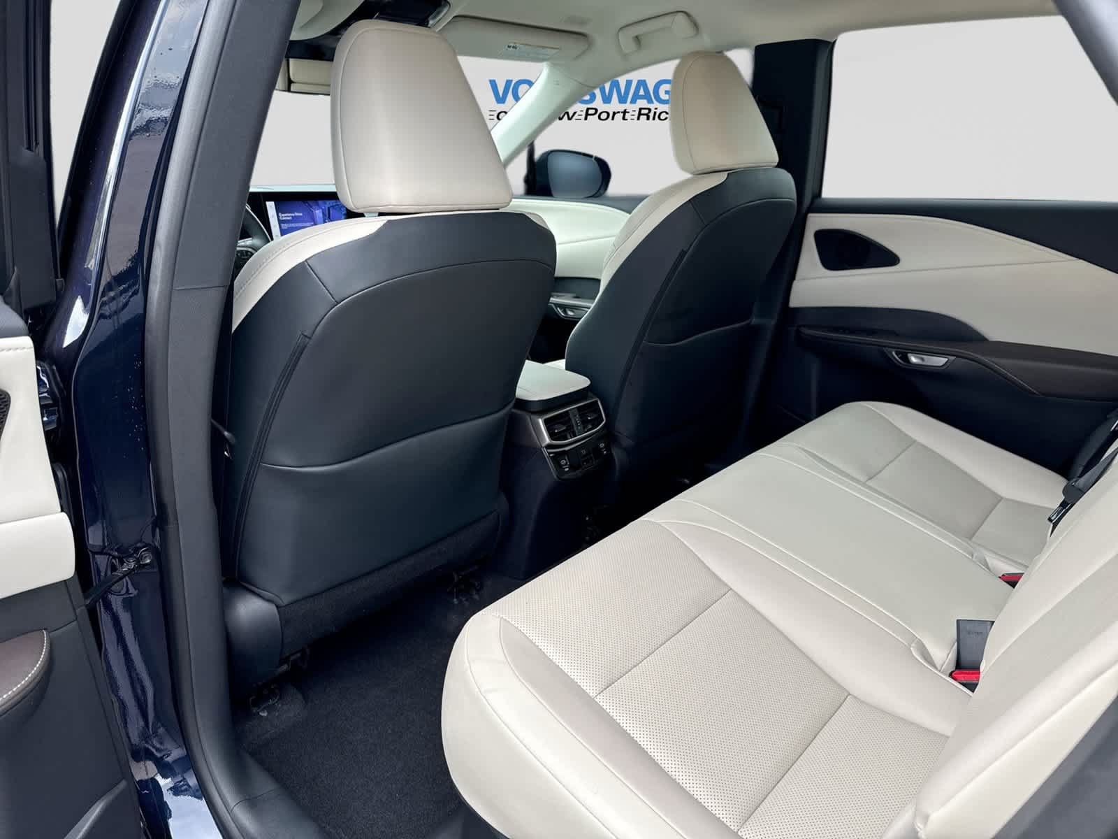 Used 2024 Lexus RX 350 FWD w/ Technology Package image 24