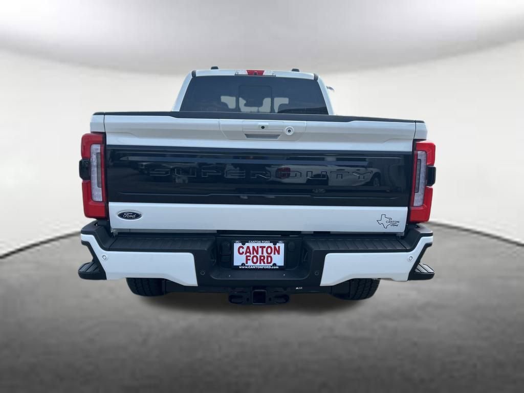 New 2025 Ford F250 Platinum w/ FX4 Off-Road Package image 4