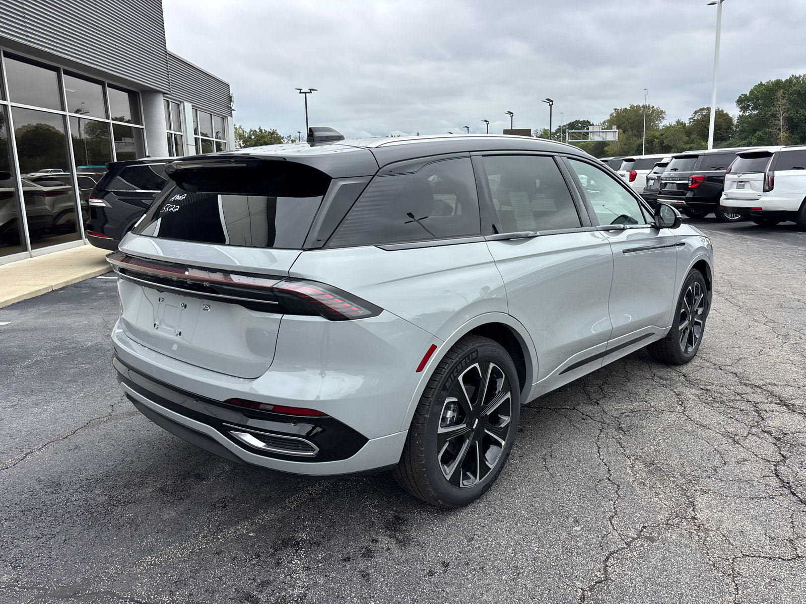 New 2026 Lincoln Nautilus Reserve AWD/4WD image 7