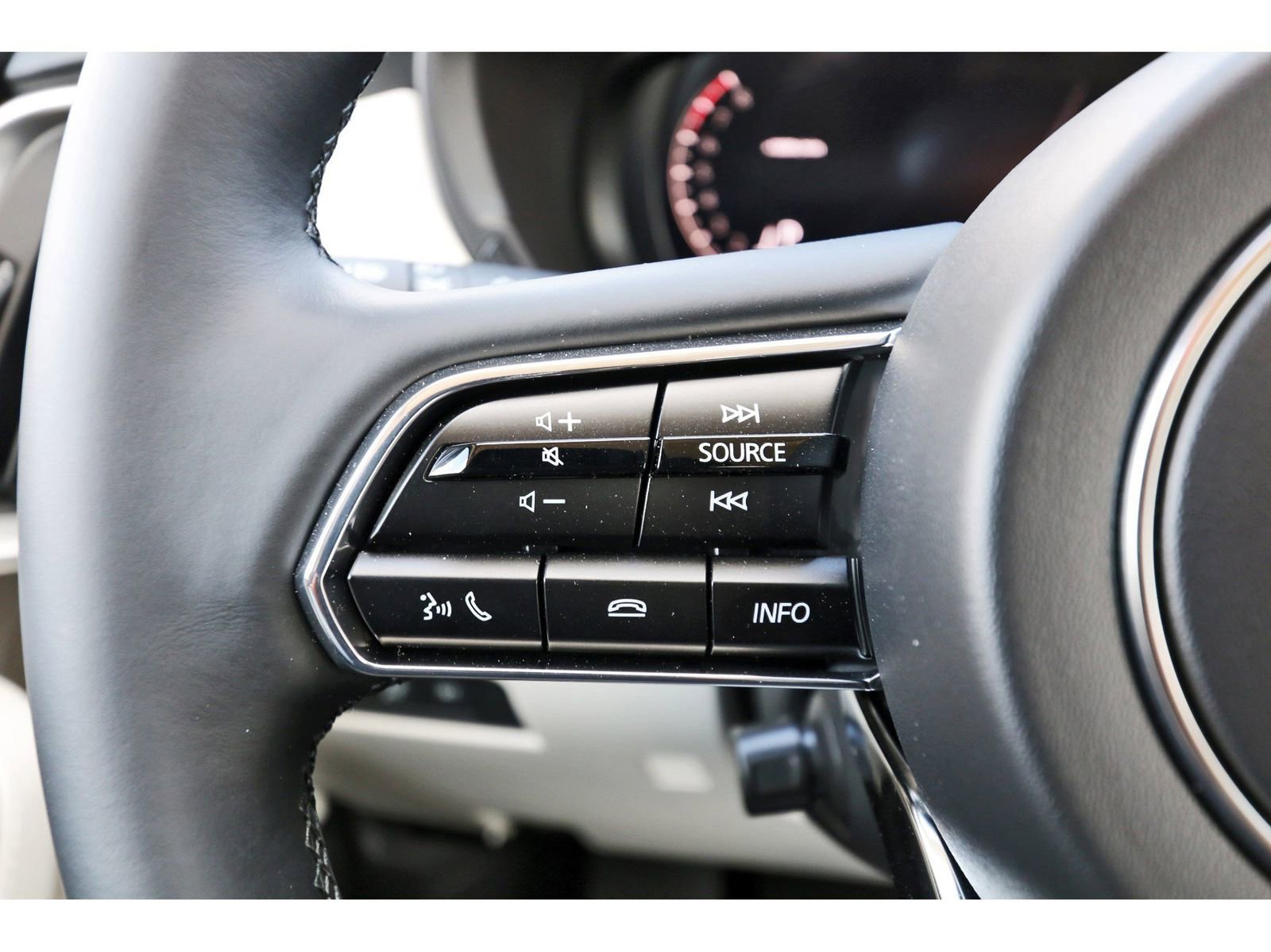 Used 2026 MAZDA CX-90 3.3 Turbo S w/ Premium Package image 19