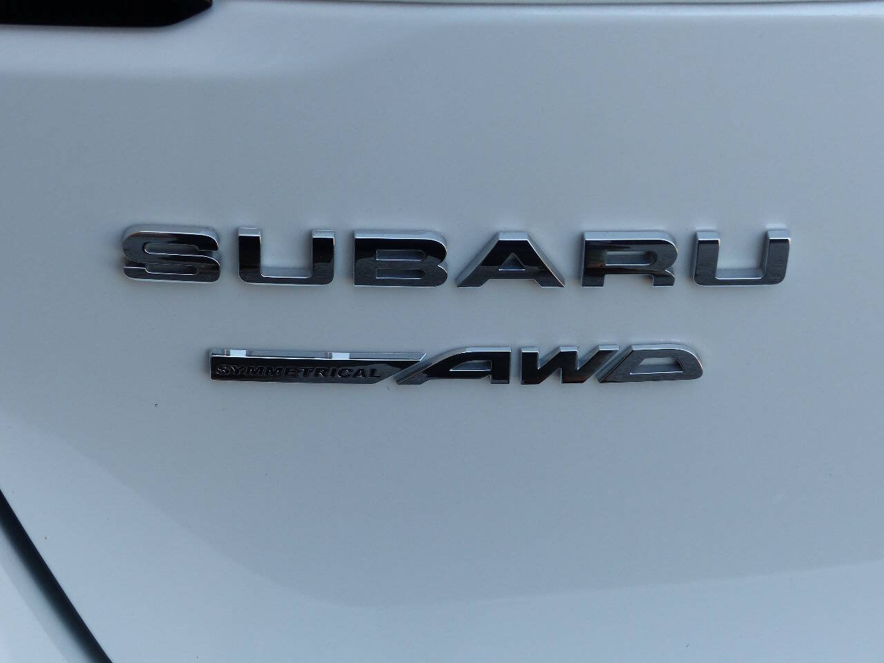Used 2024 Subaru Outback Premium AWD/4WD image 14