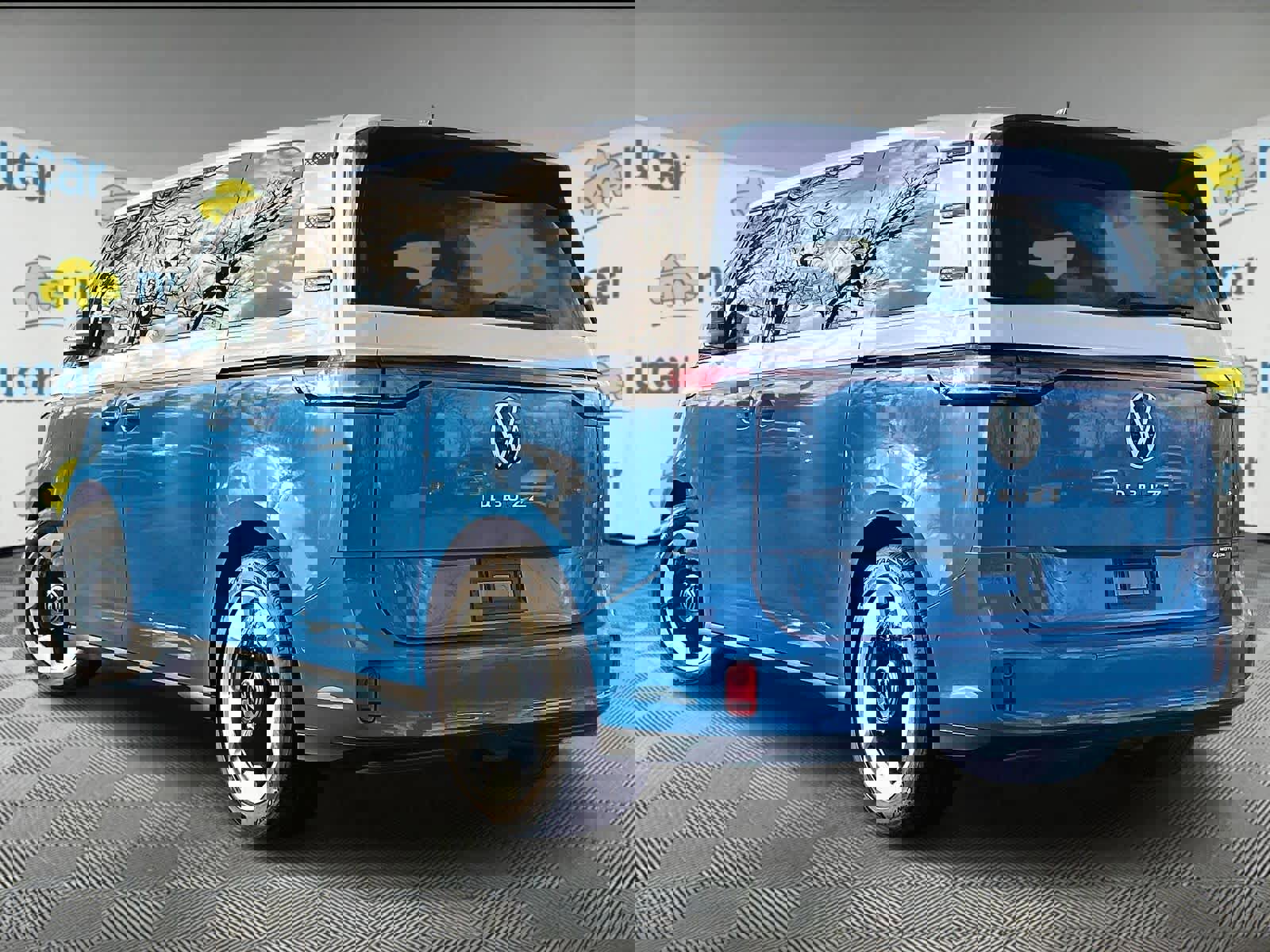 New 2025 Volkswagen ID. Buzz Pro S Plus image 5