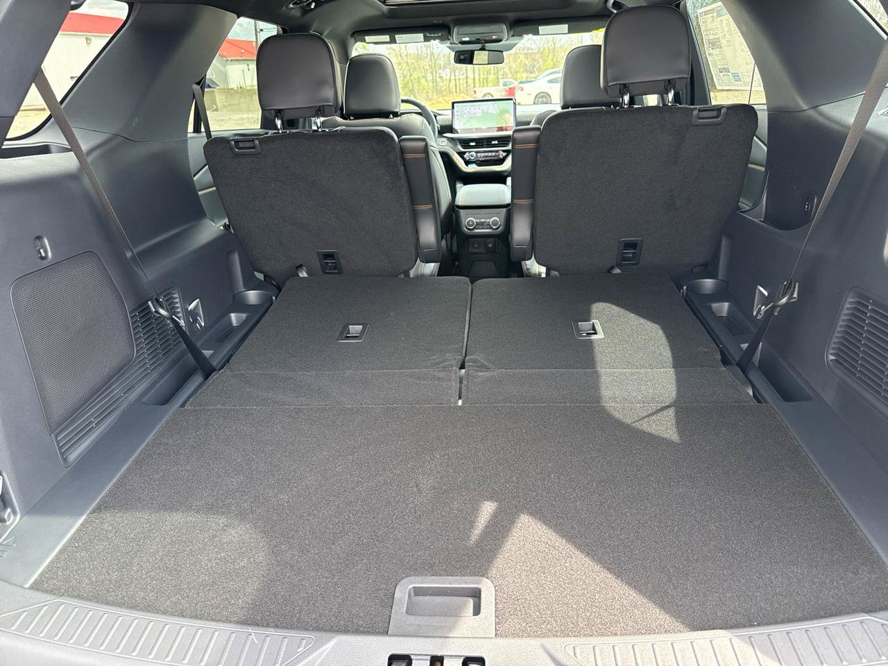 New 2026 Ford Explorer Tremor w/ Tremor Ultimate Package AWD/4WD image 28