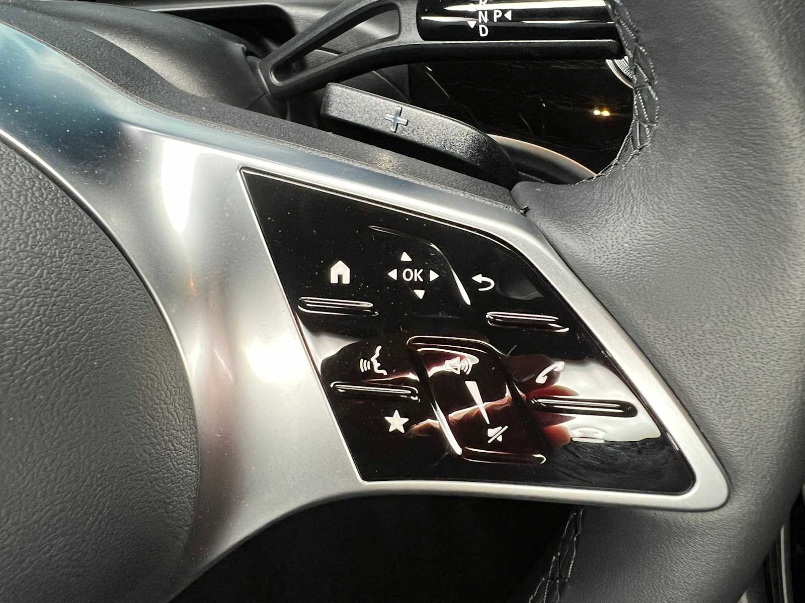 Used 2025 Mercedes-Benz C 300 4MATIC Sedan image 30