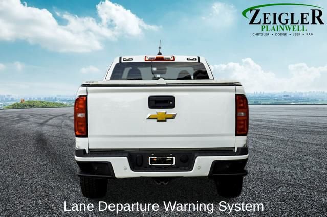 Used 2022 Chevrolet Colorado LT w/ Fleet Safety Package image 5