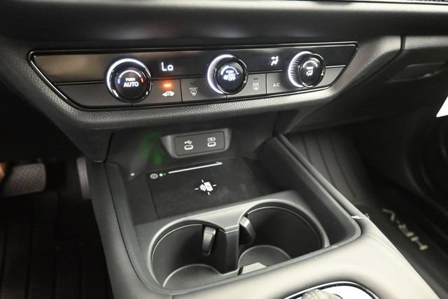 New 2027 Honda HR-V LX image 17