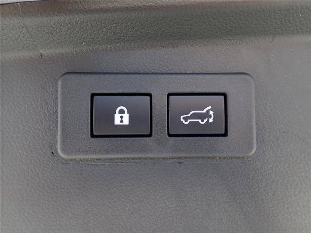 Certified 2025 Subaru Outback Premium AWD/4WD image 9