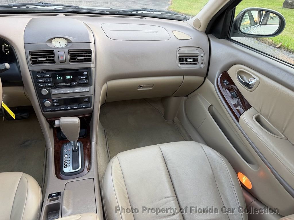 Used 2001 INFINITI I30 Sedan Touring image 12