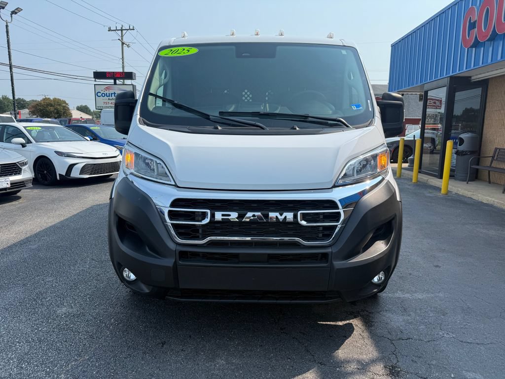 Used 2025 RAM ProMaster 2500 w/ U-Haul Equipment Group FWD image 2