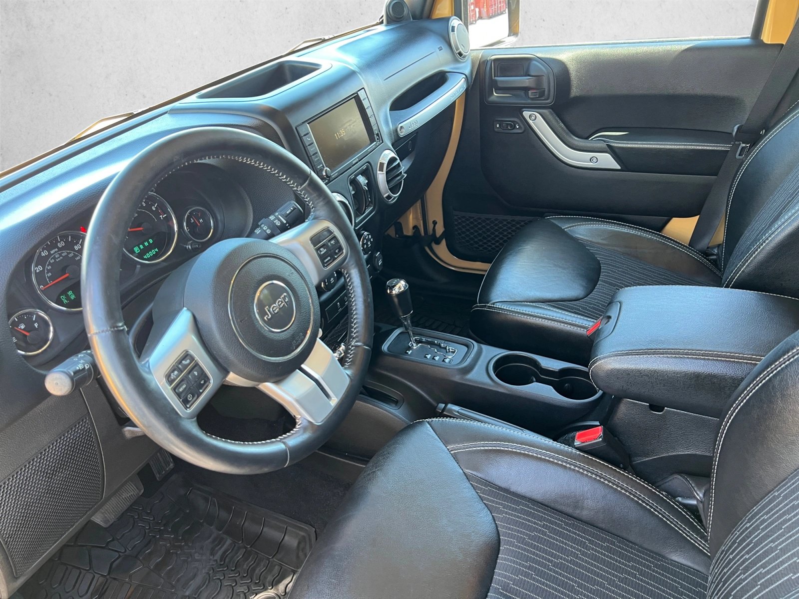 Used 2014 Jeep Wrangler Unlimited Sport AWD/4WD image 10