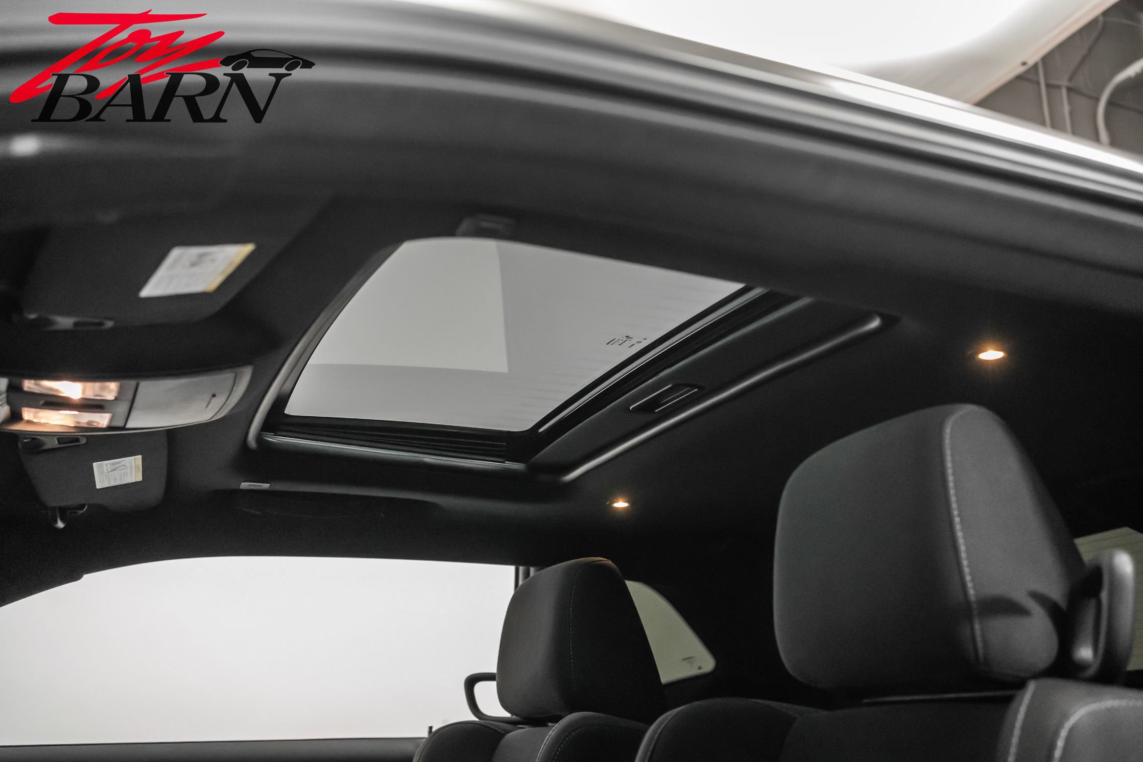 Used 2023 Dodge Challenger R/T w/ Blacktop Package image 24