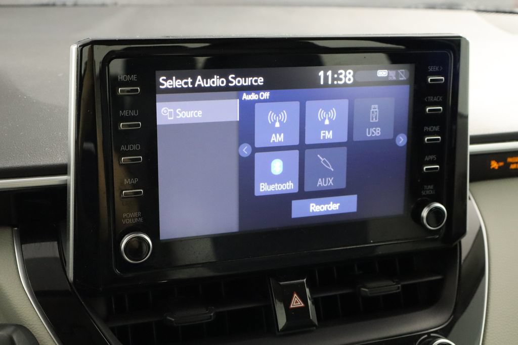 Used 2020 Toyota Corolla LE FWD image 27