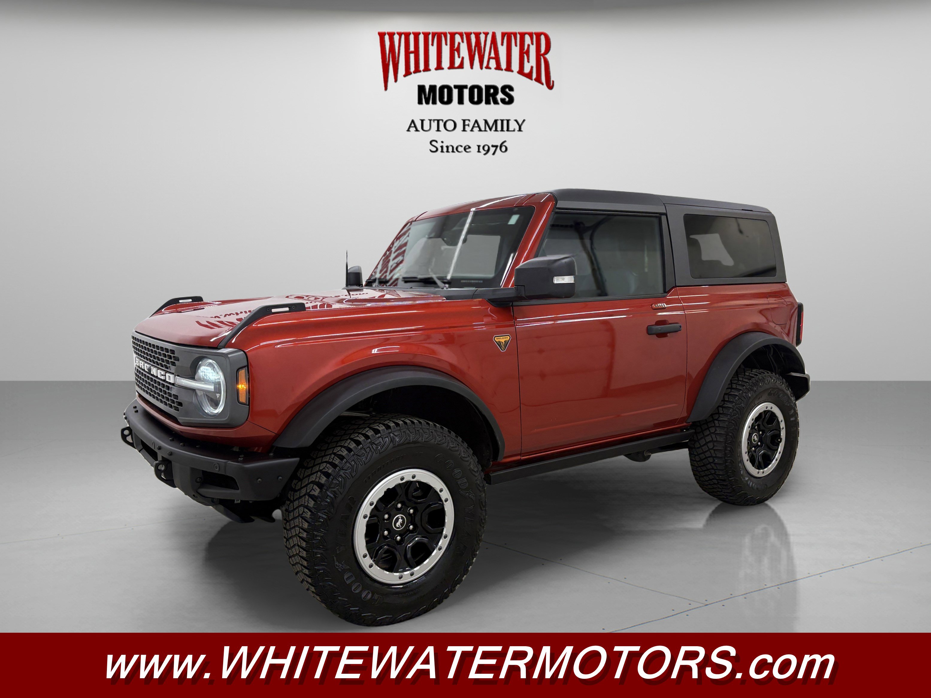 Used 2023 Ford Bronco Badlands image 1