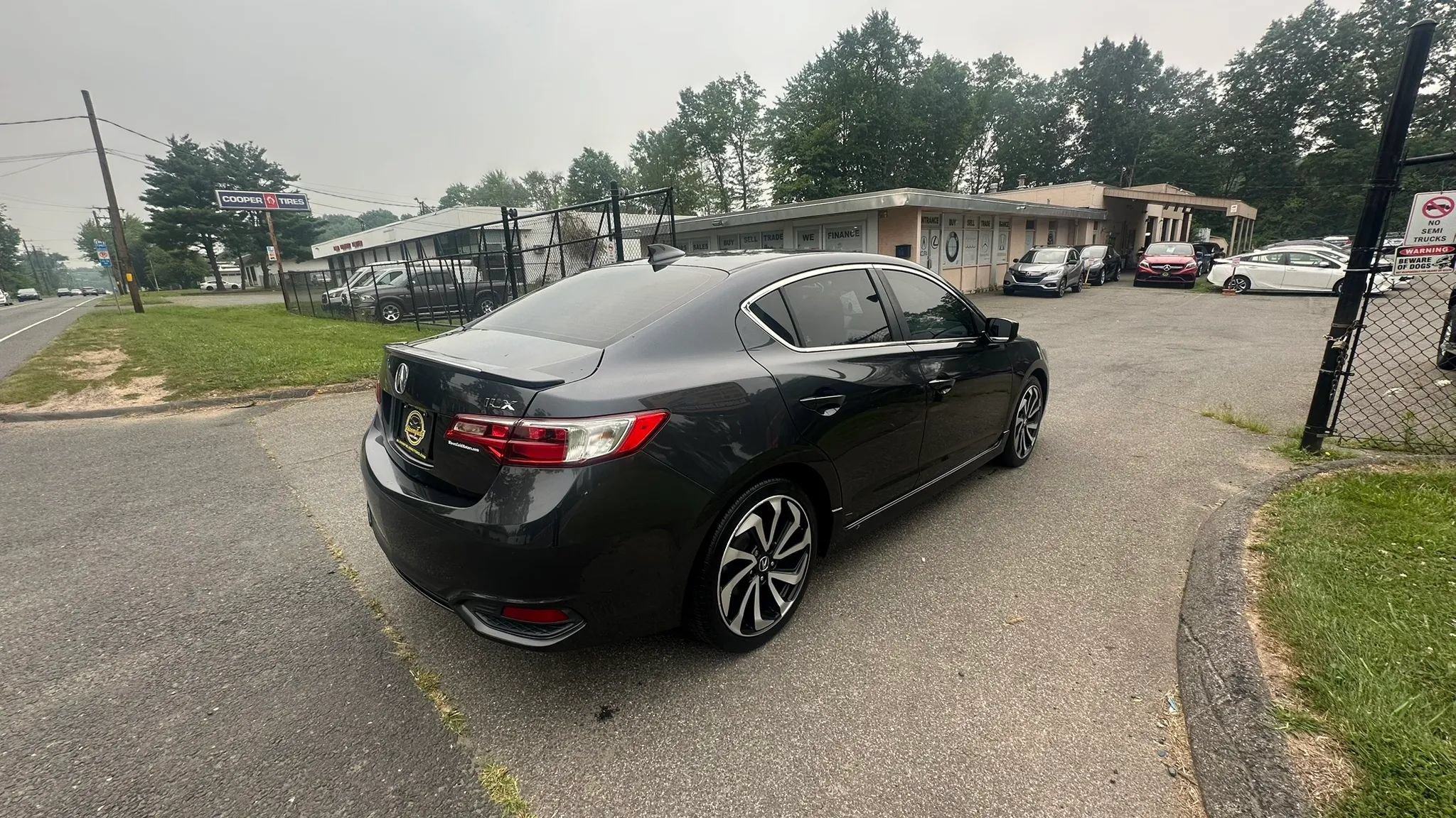 Used 2016 Acura ILX FWD image 5