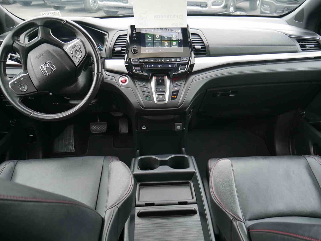 Used 2023 Honda Odyssey Sport image 5