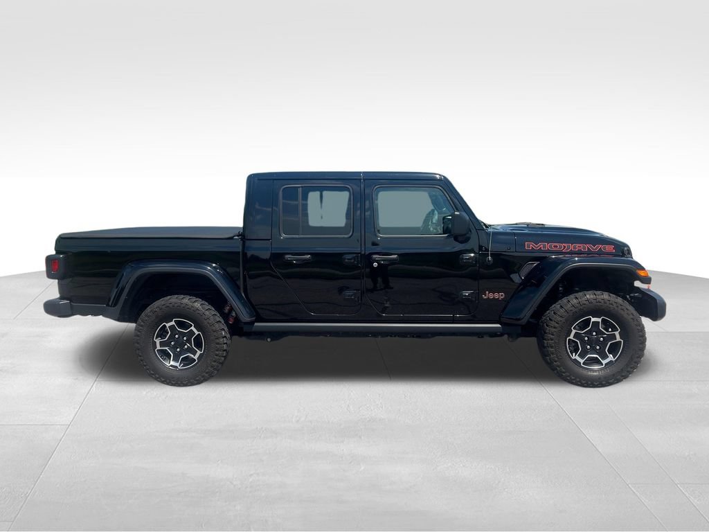 Used 2023 Jeep Gladiator Mojave w/ Cold Weather Group AWD/4WD image 6
