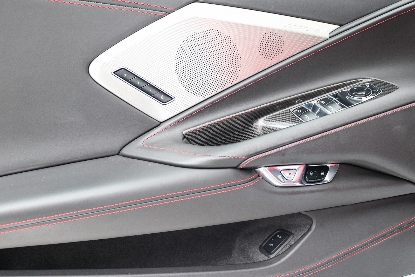 Used 2021 Chevrolet Corvette Stingray Premium Conv w/ Z51 Performance Package RWD image 35
