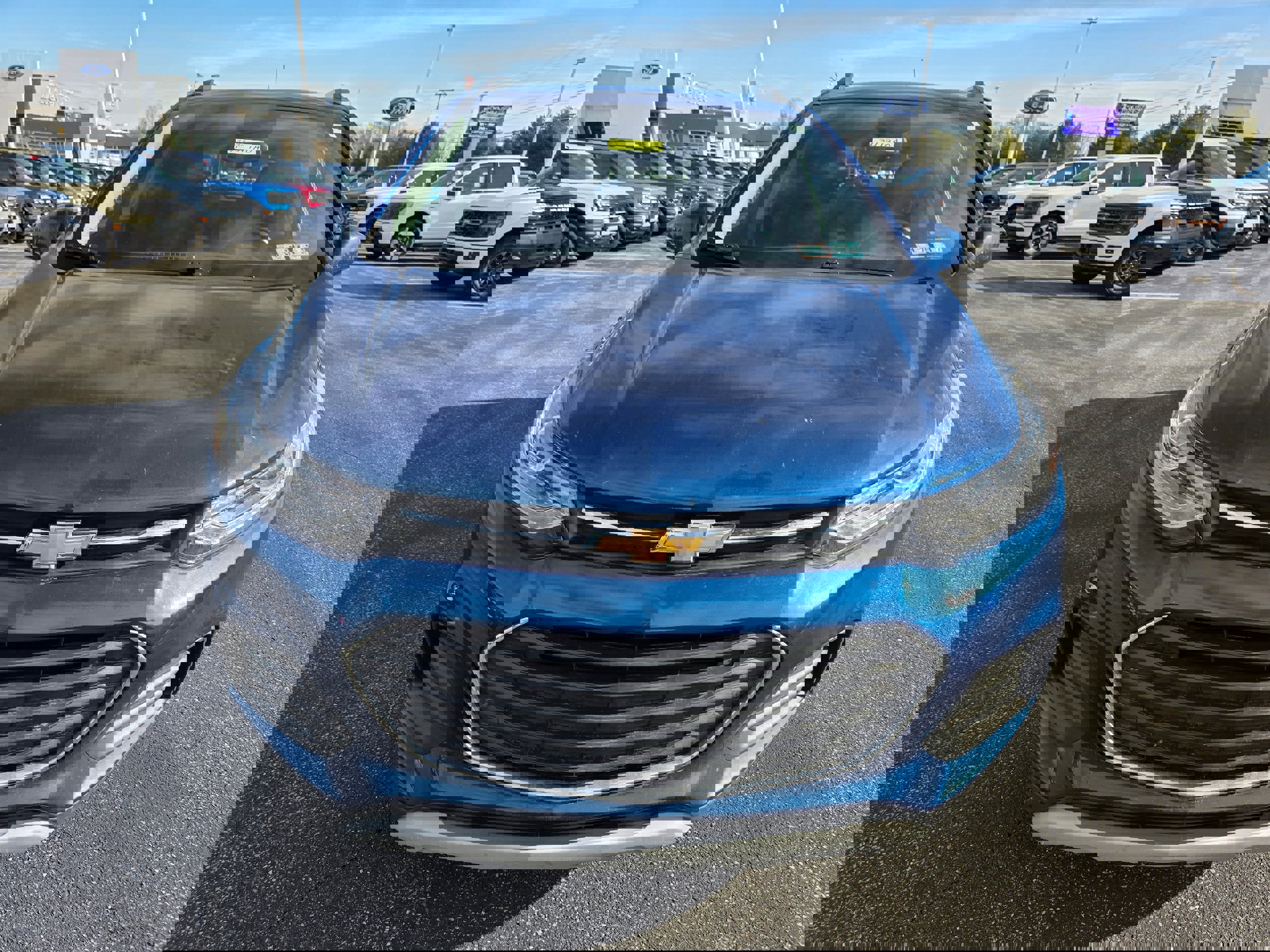 Used 2019 Chevrolet Trax LT w/ LT Convenience Package image 7