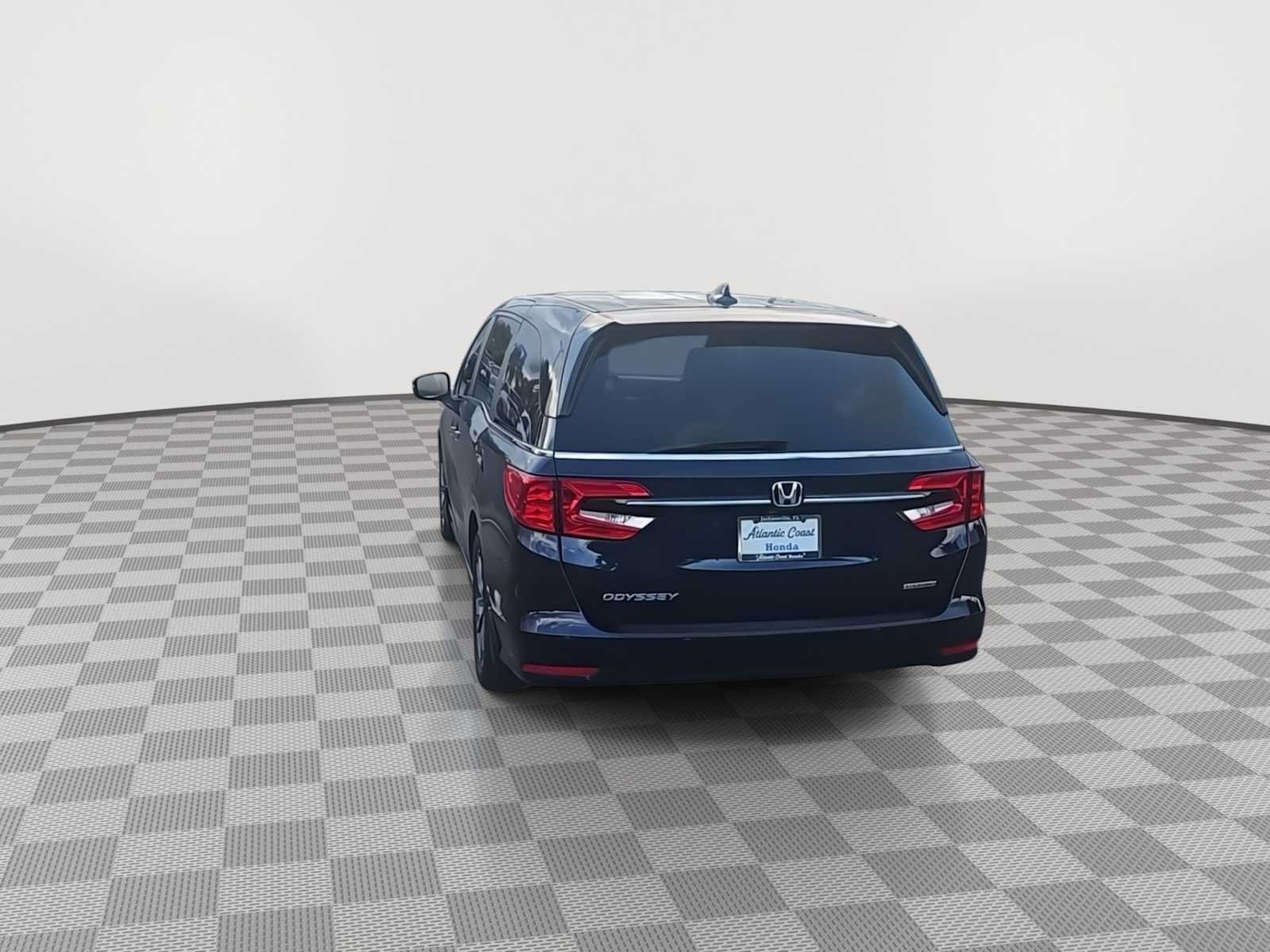 Used 2023 Honda Odyssey Touring image 7