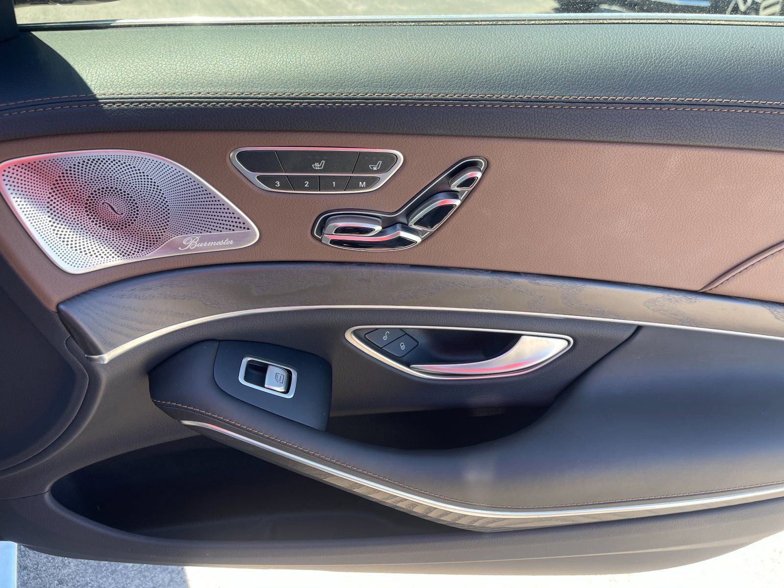 Used 2019 Mercedes-Benz S 63 AMG S 4MATIC Sedan image 19