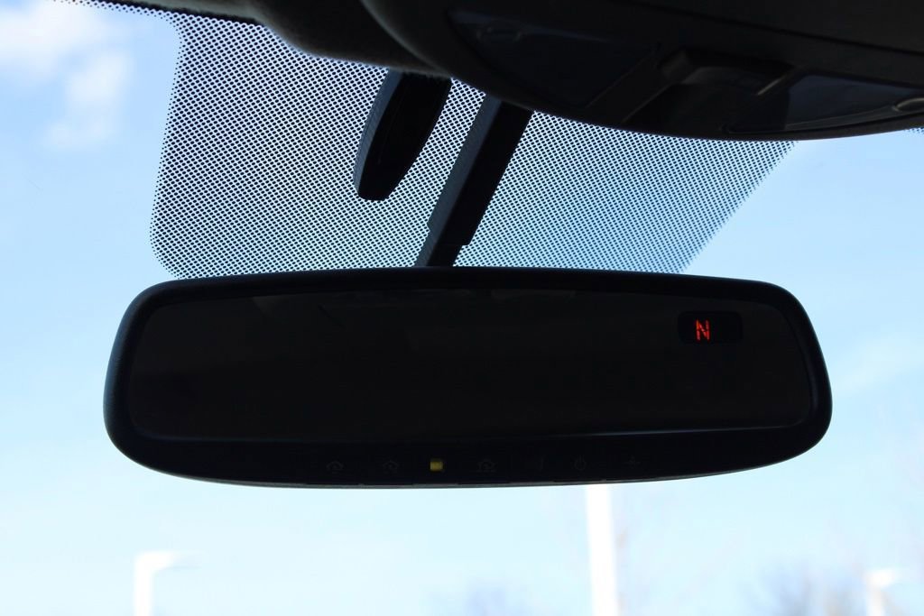 Used 2013 Nissan Titan SL w/ Moonroof Pkg image 44