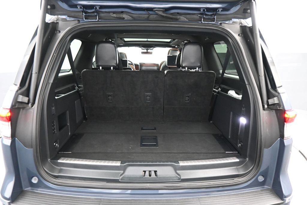 Used 2023 Lincoln Navigator L Reserve AWD/4WD image 24