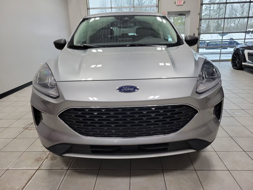 Used 2022 Ford Escape SE w/ Convenience Package image 2
