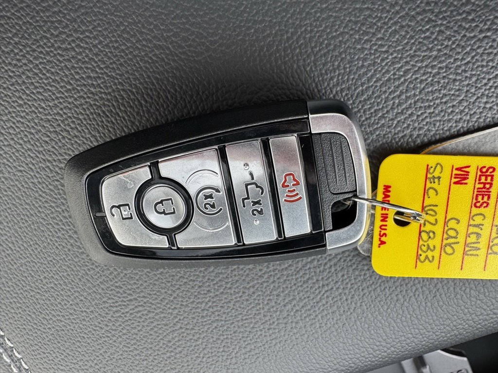 New 2025 Ford F350 Lariat w/ Lariat Ultimate Package image 36