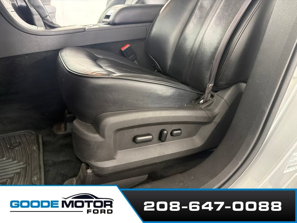 Used 2013 Lincoln MKX AWD image 11
