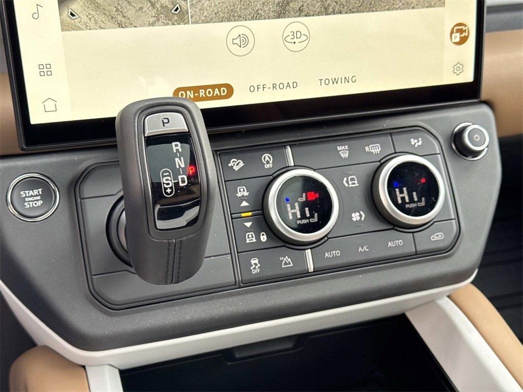 New 2026 Land Rover Defender 110 X-Dynamic SE image 24