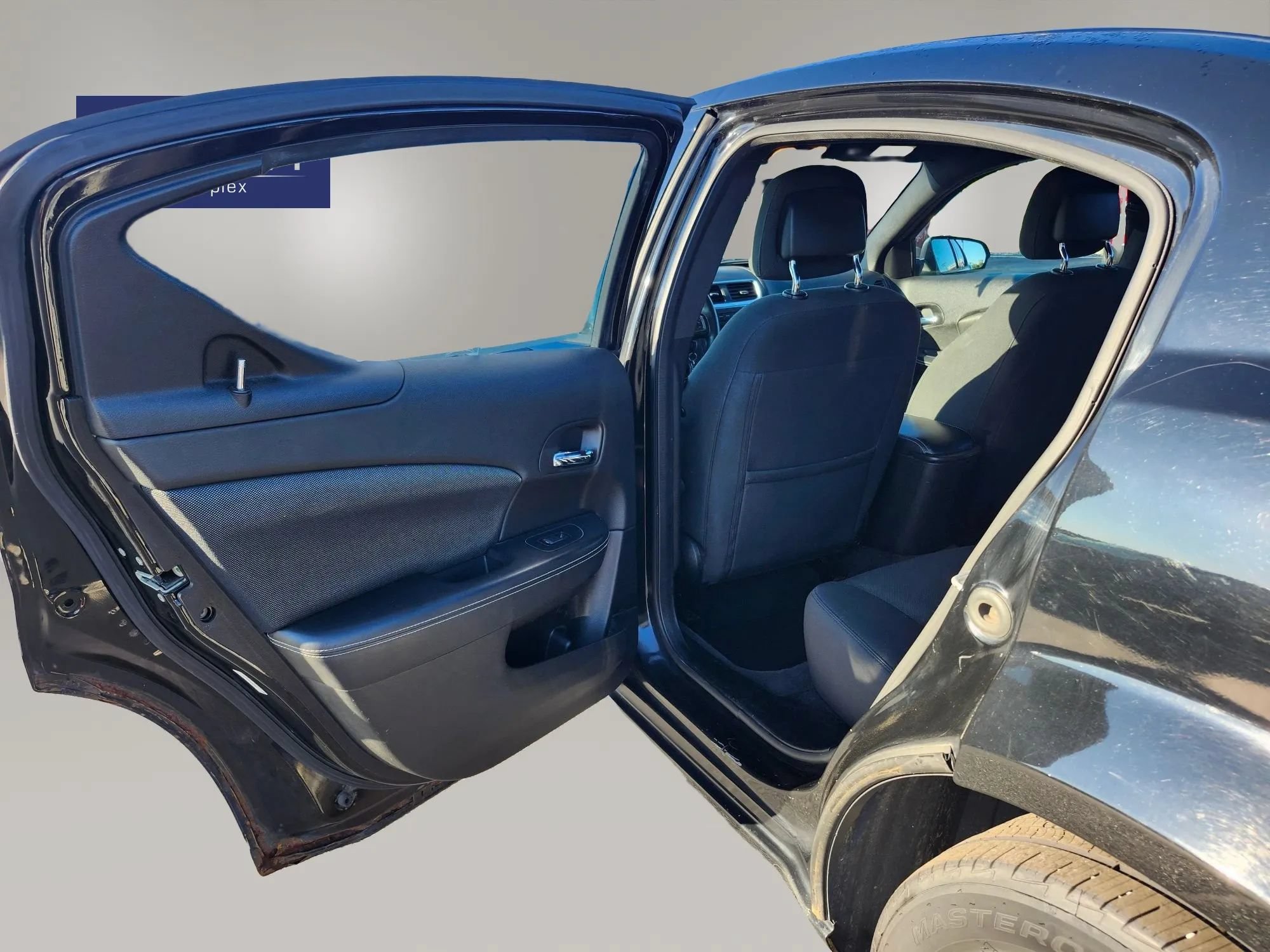 Used 2012 Dodge Avenger SE FWD image 21