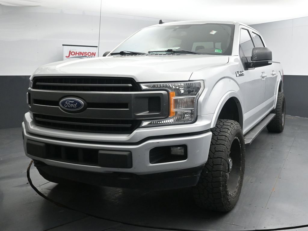 Used 2019 Ford F150 XLT w/ Equipment Group 302A Luxury AWD/4WD image 4