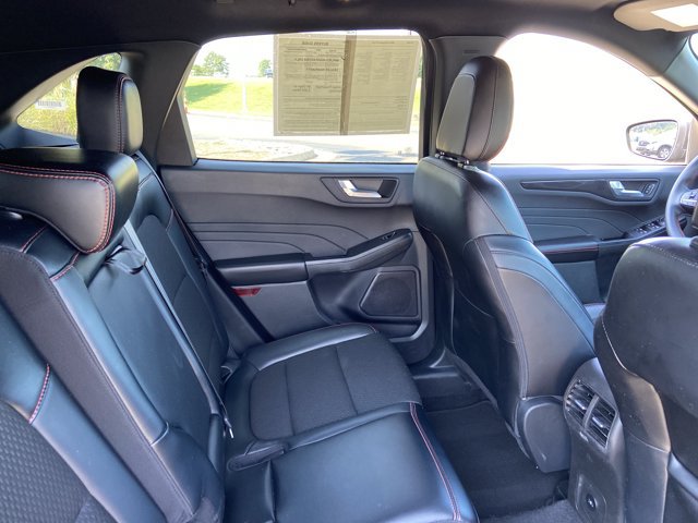 Used 2025 Ford Escape ST-Line FWD image 20
