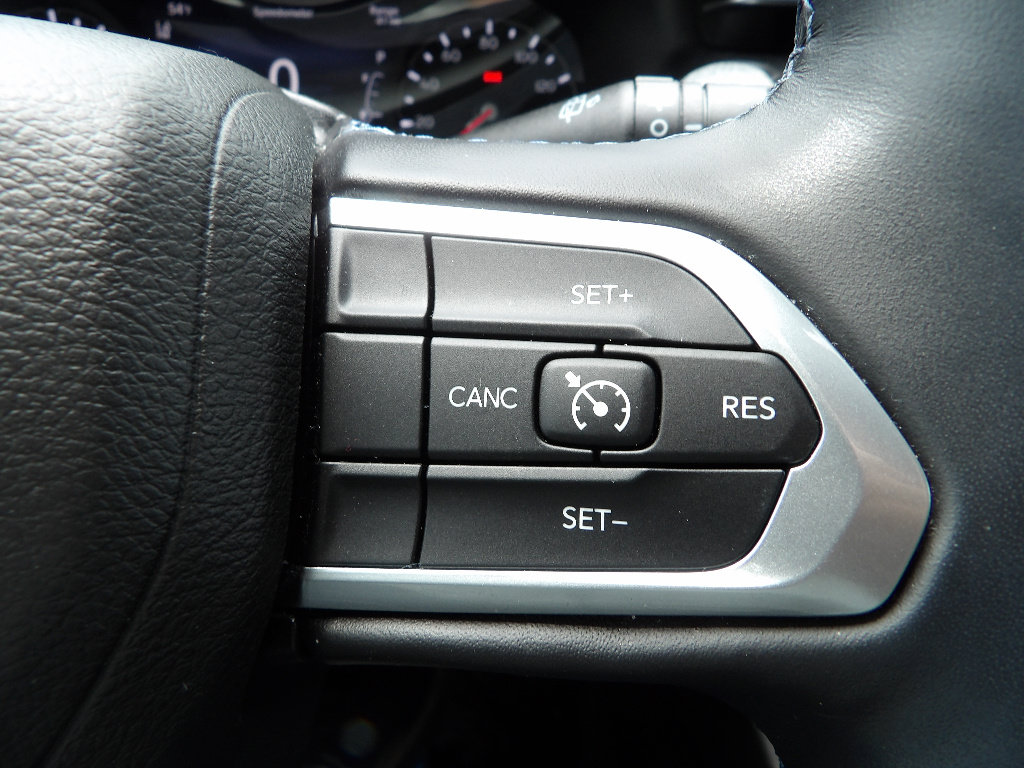 Used 2022 Jeep Compass Latitude w/ Convenience Group AWD/4WD image 29