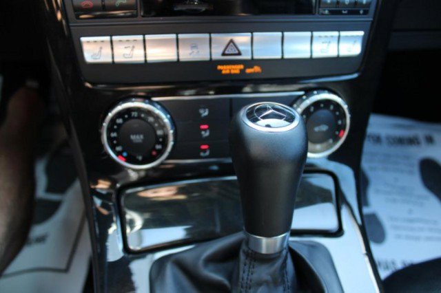 Used 2015 Mercedes-Benz SLK 250 w/ Premium Package image 33