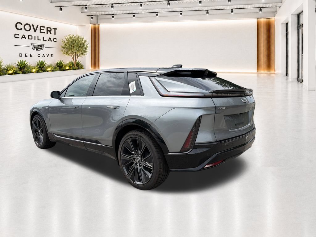 New 2026 Cadillac Lyriq Signature Sport w/ LPO, Floor Liner Package RWD image 9