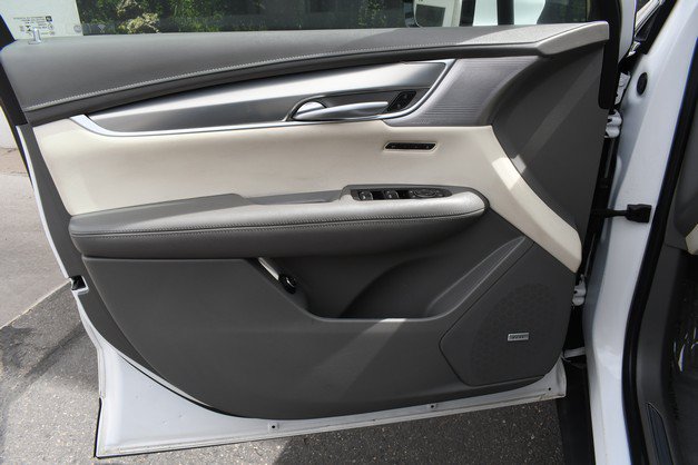 Used 2021 Cadillac XT5 Premium Luxury AWD/4WD image 13
