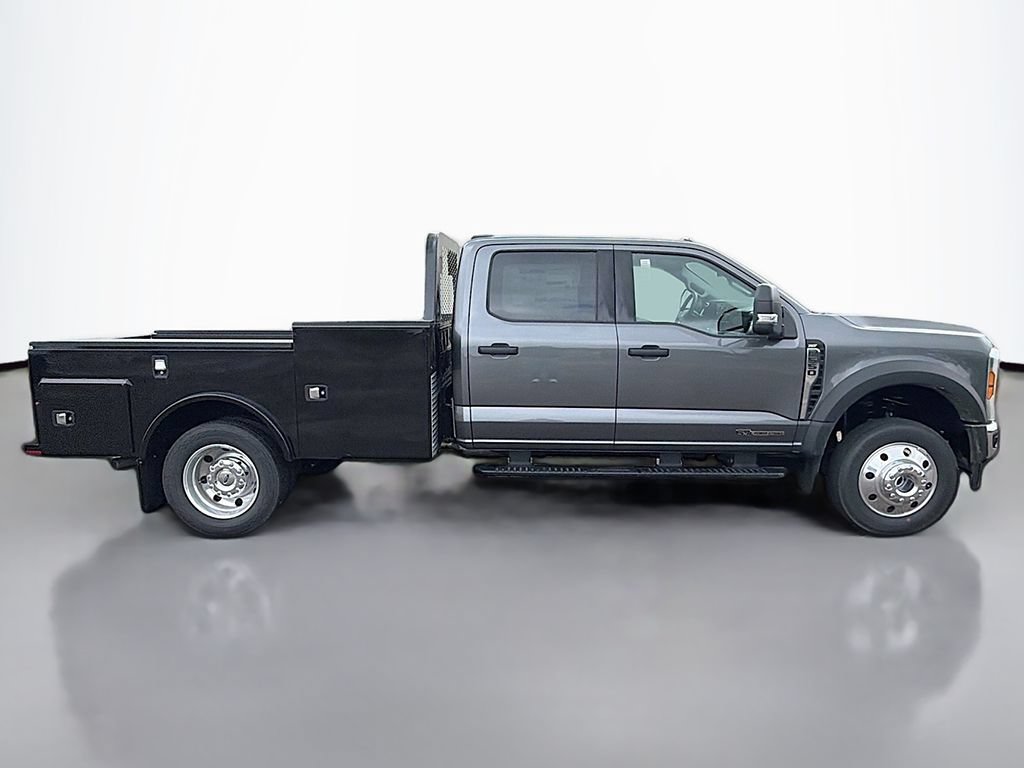 New 2026 Ford F550 4x4 Crew Cab Super Duty w/ XLT Value Package image 14