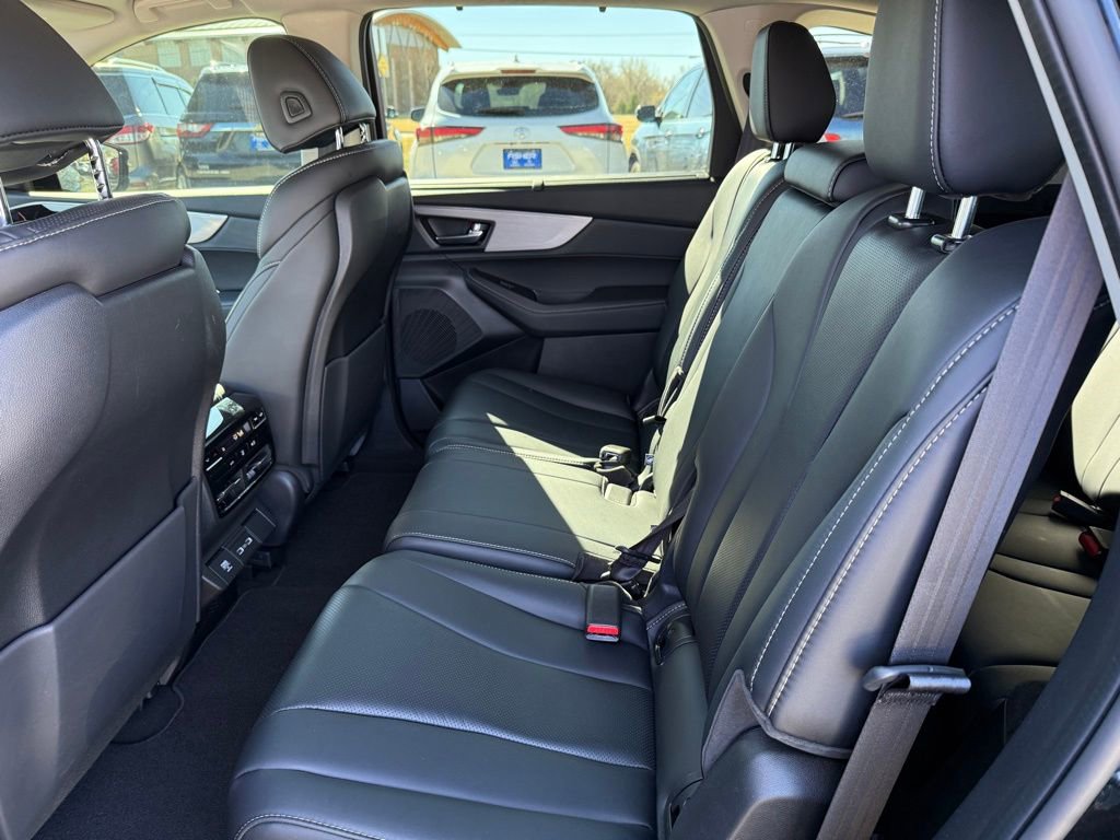 Used 2023 Acura MDX SH-AWD w/ Technology Package image 14