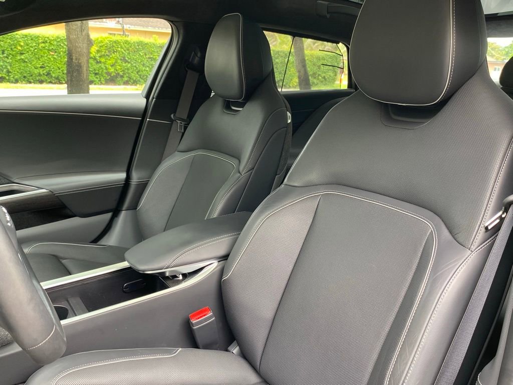 Used 2023 Lucid Air Touring image 45