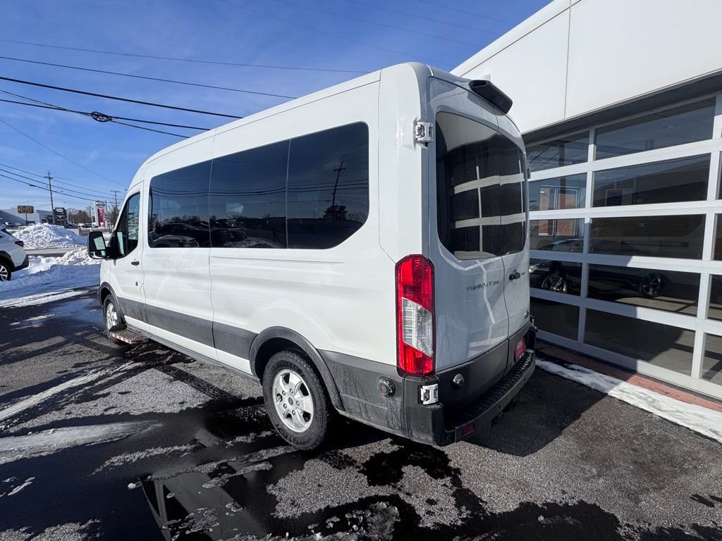 Used 2019 Ford Transit 350 XLT image 3