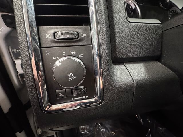 Used 2018 RAM 2500 Laramie w/ Protection Group image 22