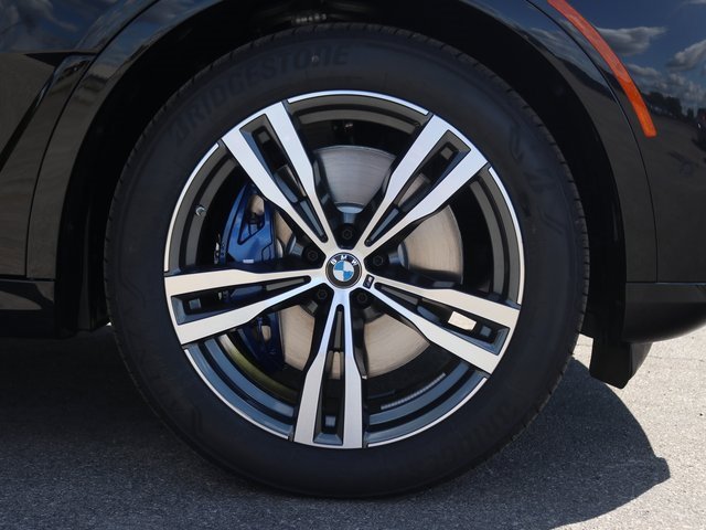 New 2026 BMW X7 M60i image 5
