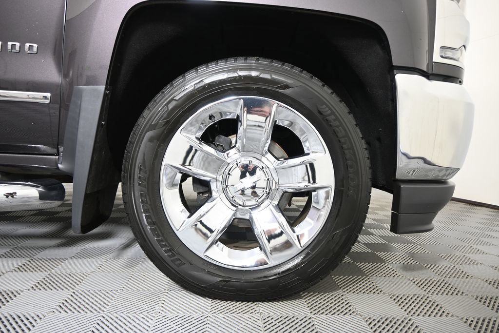 Used 2016 Chevrolet Silverado 1500 LTZ w/ Sport Package AWD/4WD image 12