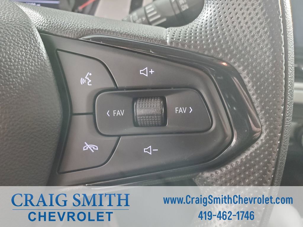 Used 2024 Chevrolet Trax LS FWD image 17