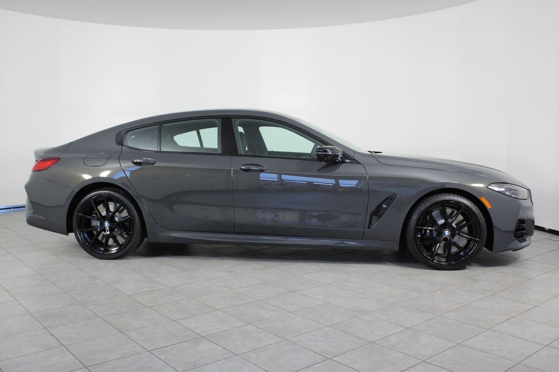 Used 2026 BMW M850i xDrive M850i image 8